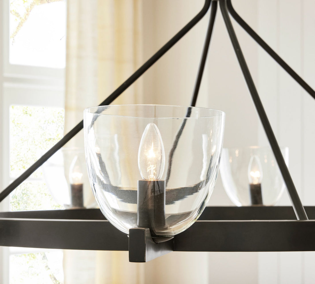 Lustre Auria en verre soufflé à la main et métal - Design contemporain en laiton