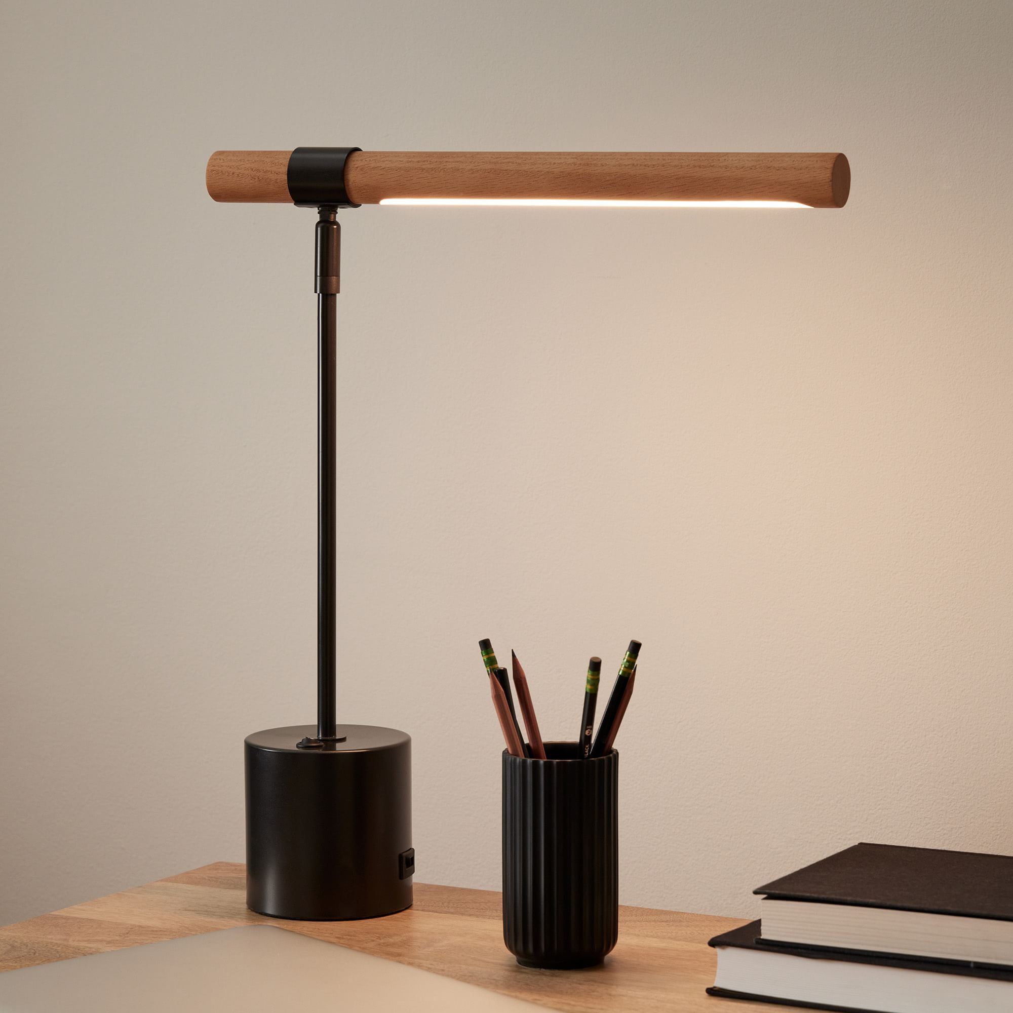 Moss Modern Linear Wood LED Table Lamp – Adjustable Swivel, USB Charging