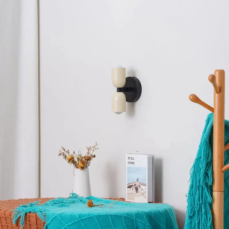 Applique murale à double tête de style morandique – Métal elliptique, multicolore