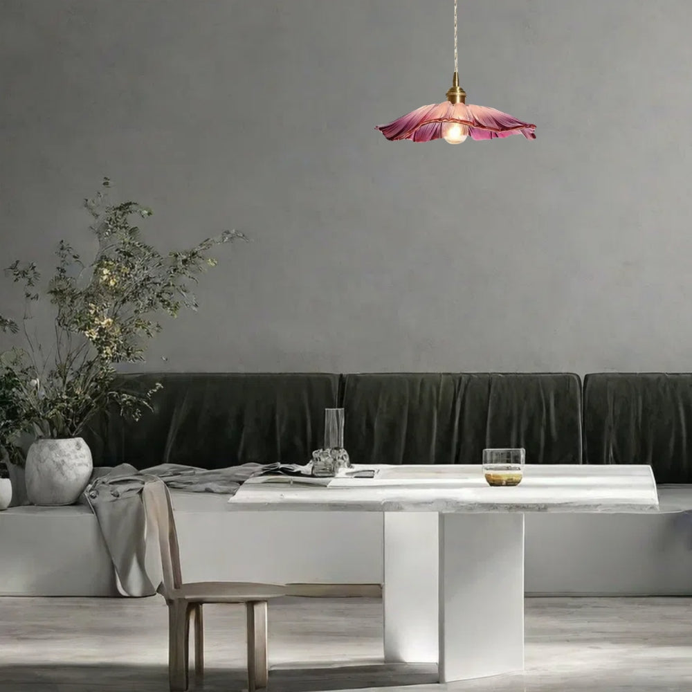 Lotus Pendant Light – Retro Glass Flower Lamp for Elegant Interiors