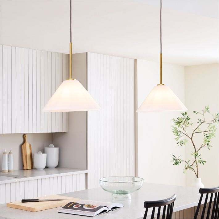 Suspension conique en verre Conica – Luminaire de style moderne pour toutes les pièces