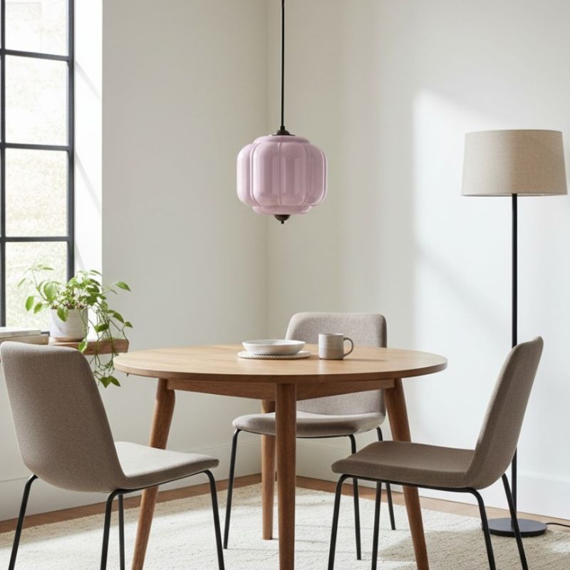 Suspension vintage Eloise – Lampe en verre laiteux côtelé pour salle à manger
