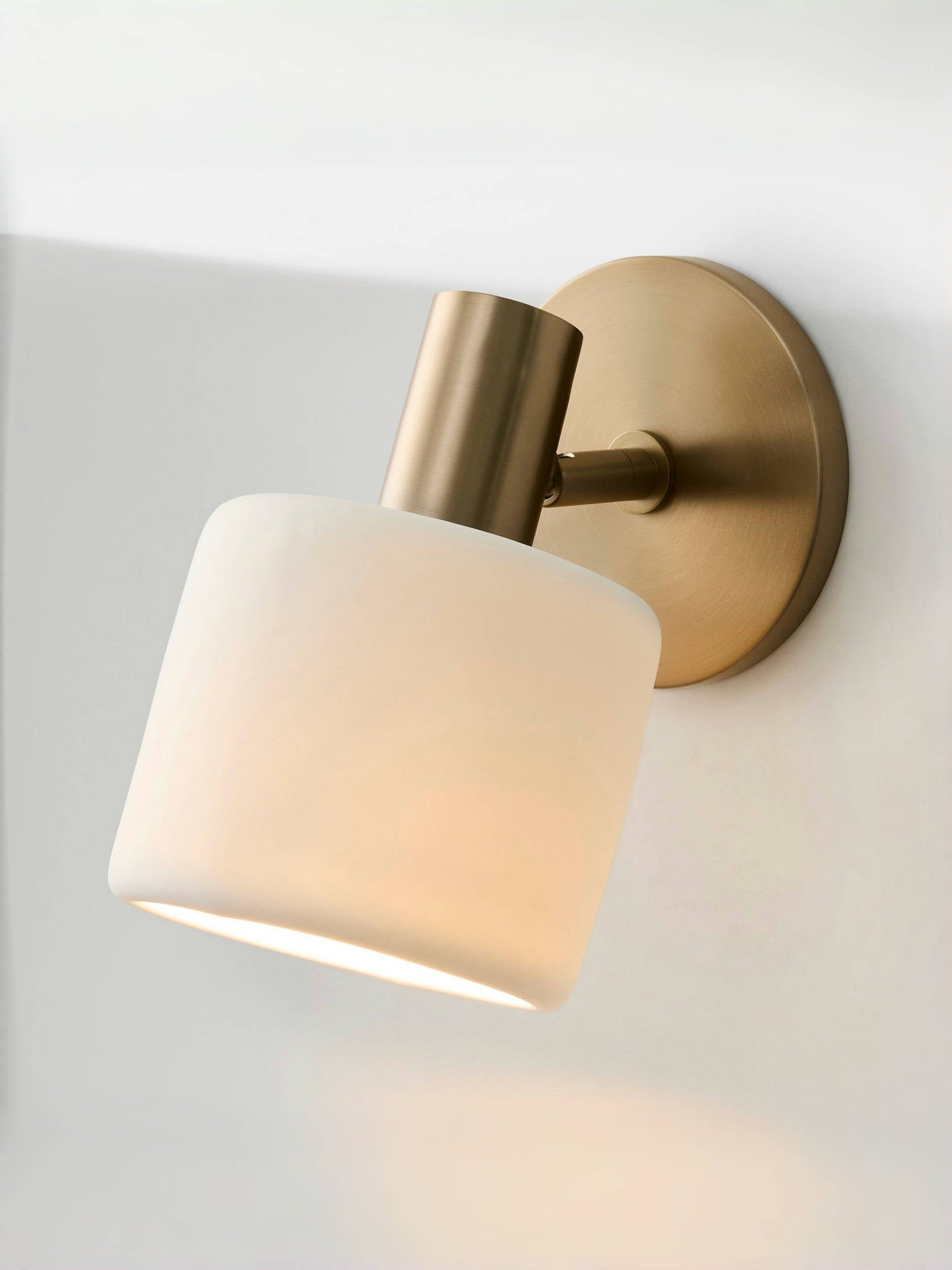 Decorative Porcelain Flush Mount Wall Sconce