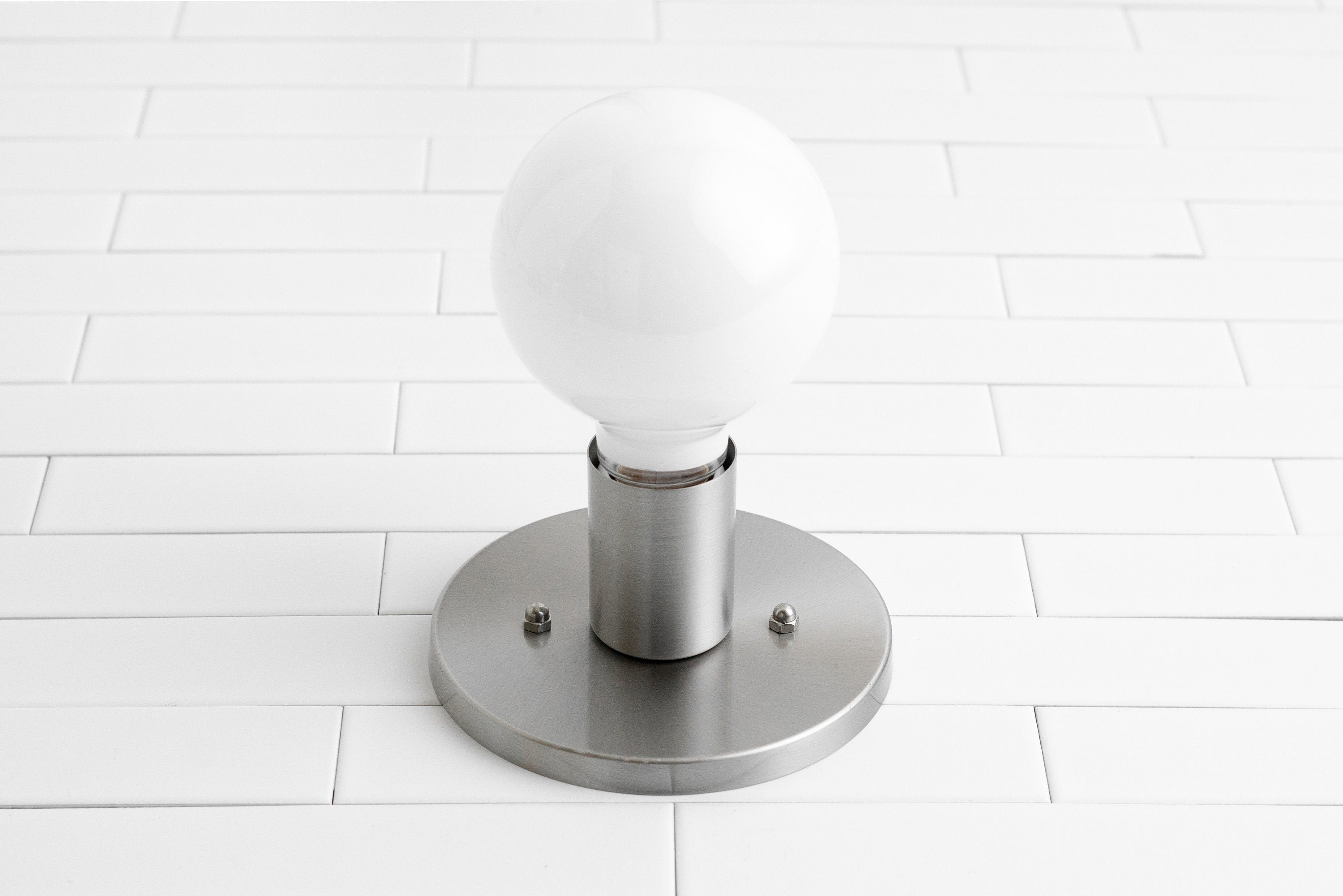 Glorica Glass Minimalist Wall Sconce - Versatile Modern Light For Any Room