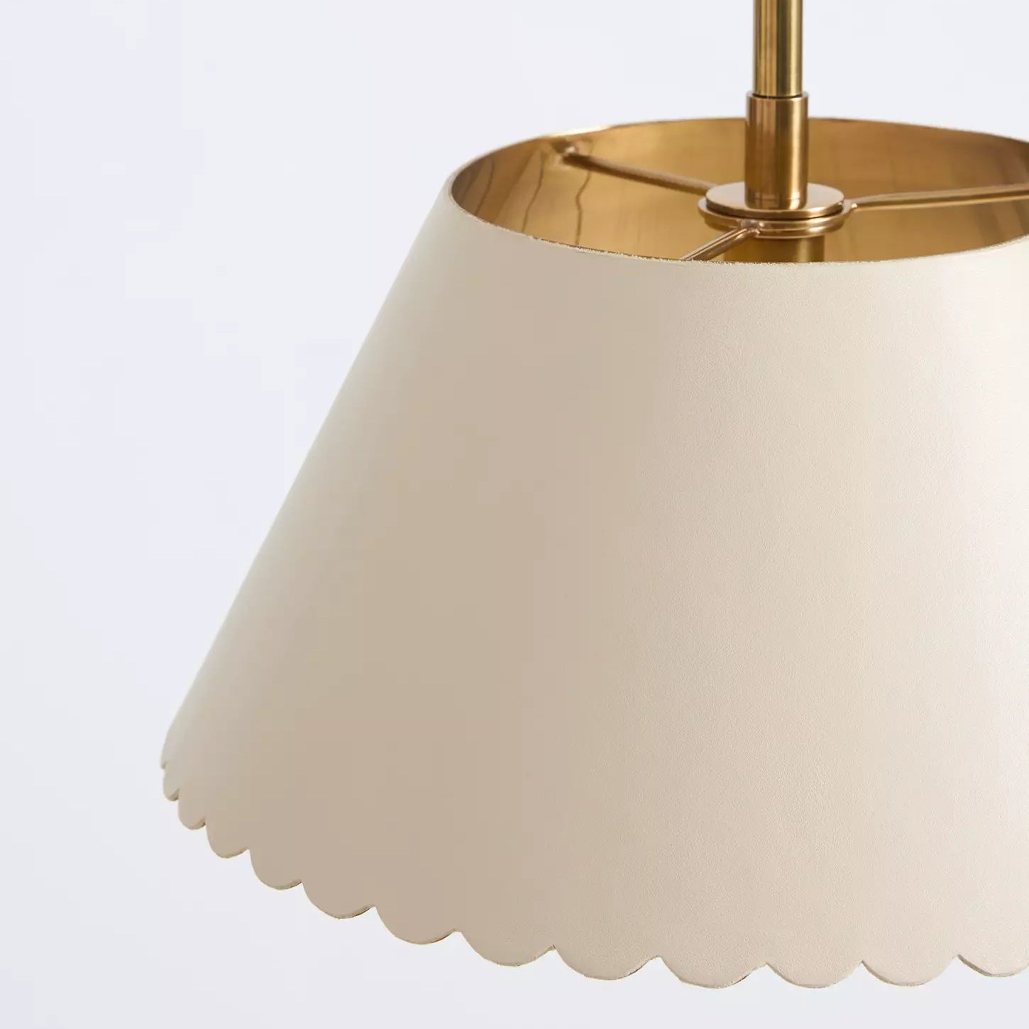 Foldray Modern Leather Pendant Light - Scalloped Edge Lamp for Hallway