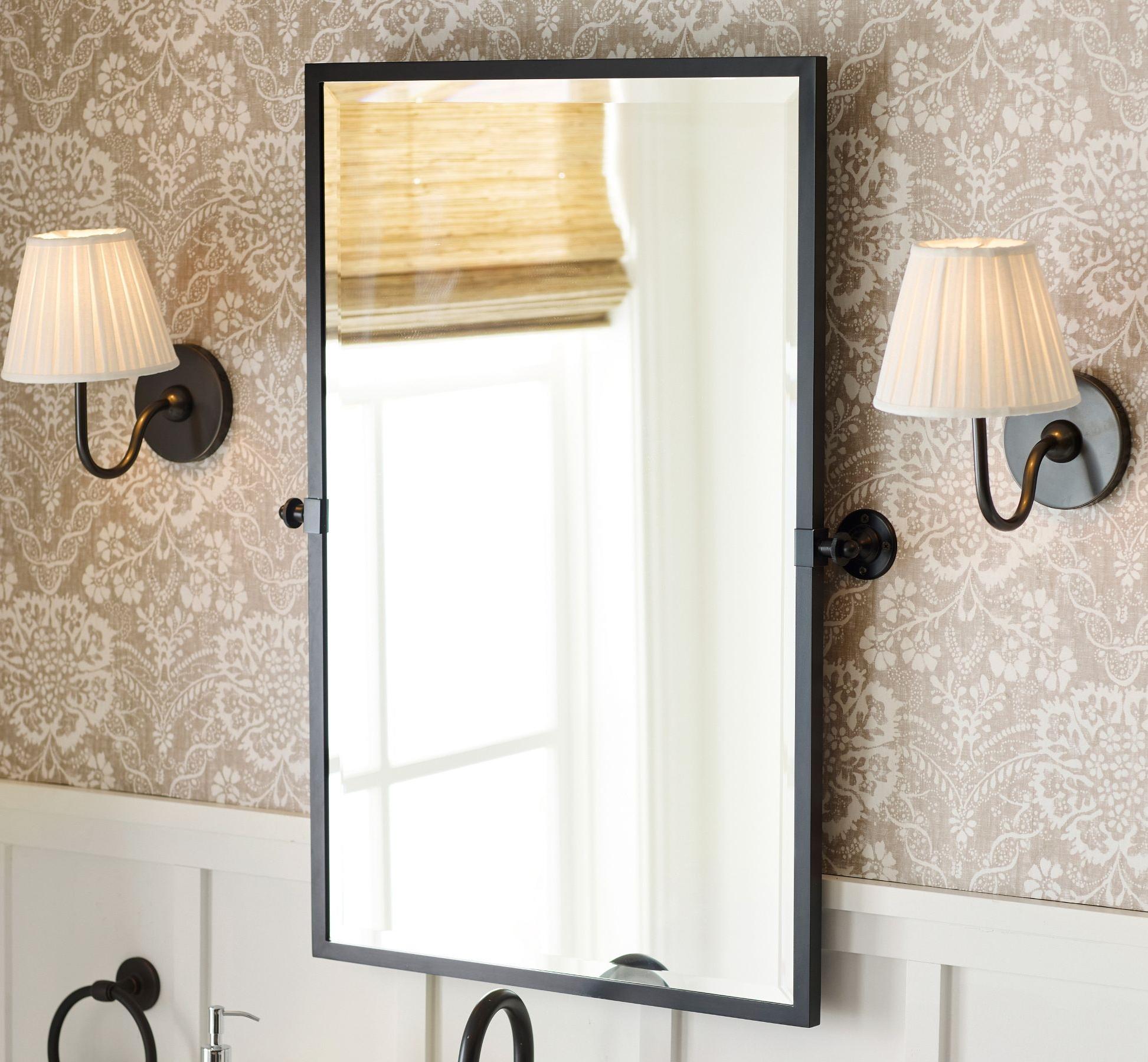 Luvora Pleated Linen Wall Lamp – Vintage Brass Wall Light for Living Rooms