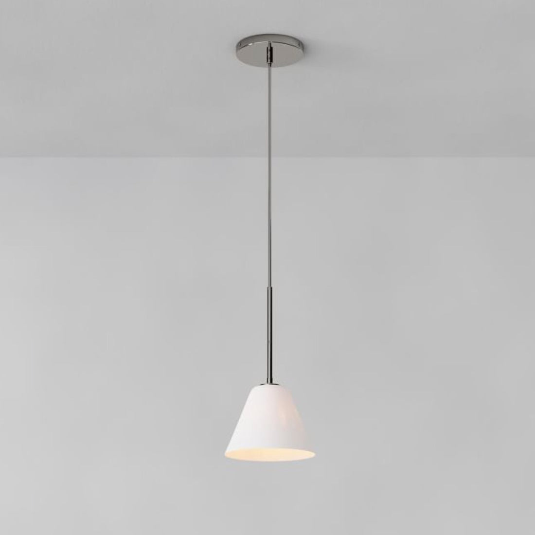 Suspension conique en verre Conica – Luminaire de style moderne pour toutes les pièces