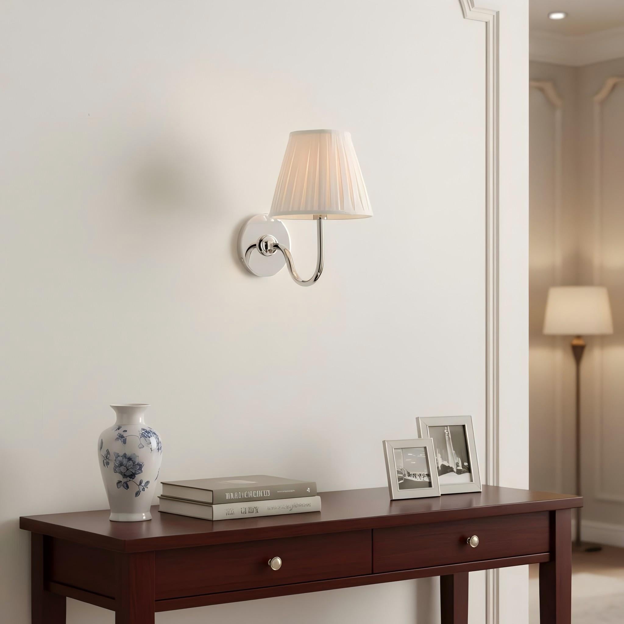 Luvora Pleated Linen Wall Lamp – Vintage Brass Wall Light for Living Rooms