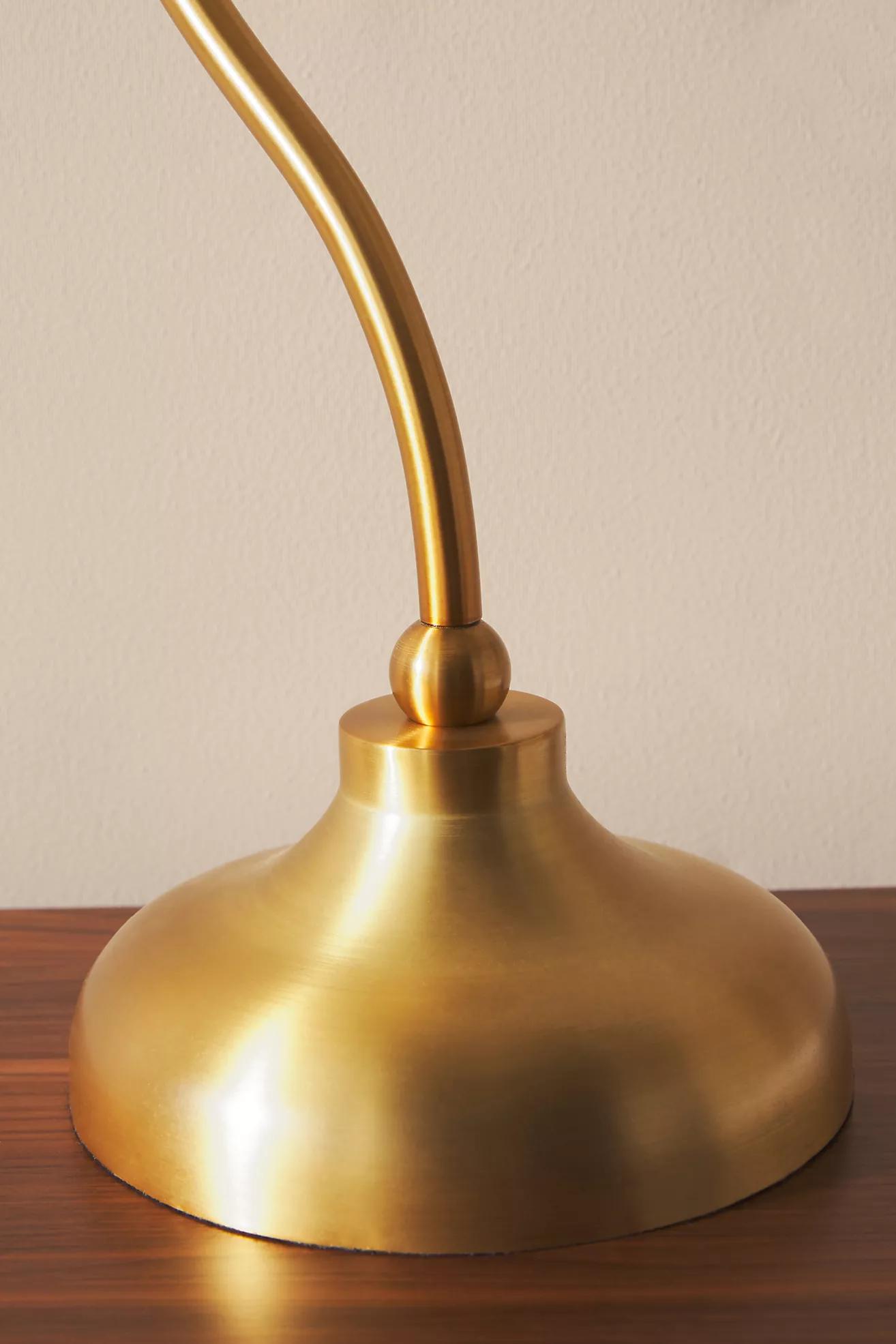 Rayla Scallop Task Lamp – Retro Task Lighting with Style