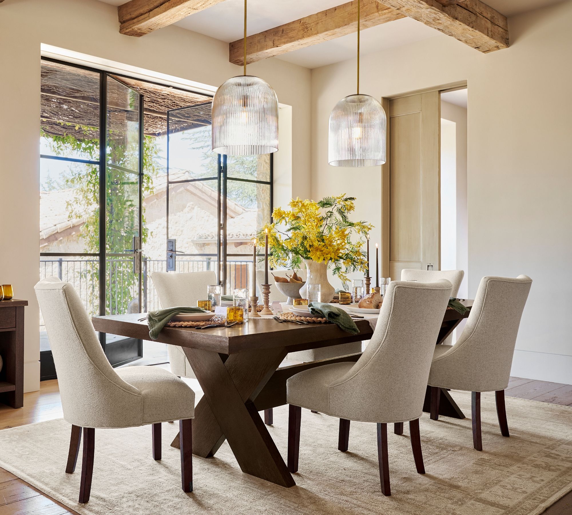 Bravira Ribbed Glass Pendant Light - Elegant Kitchen Island Lamp