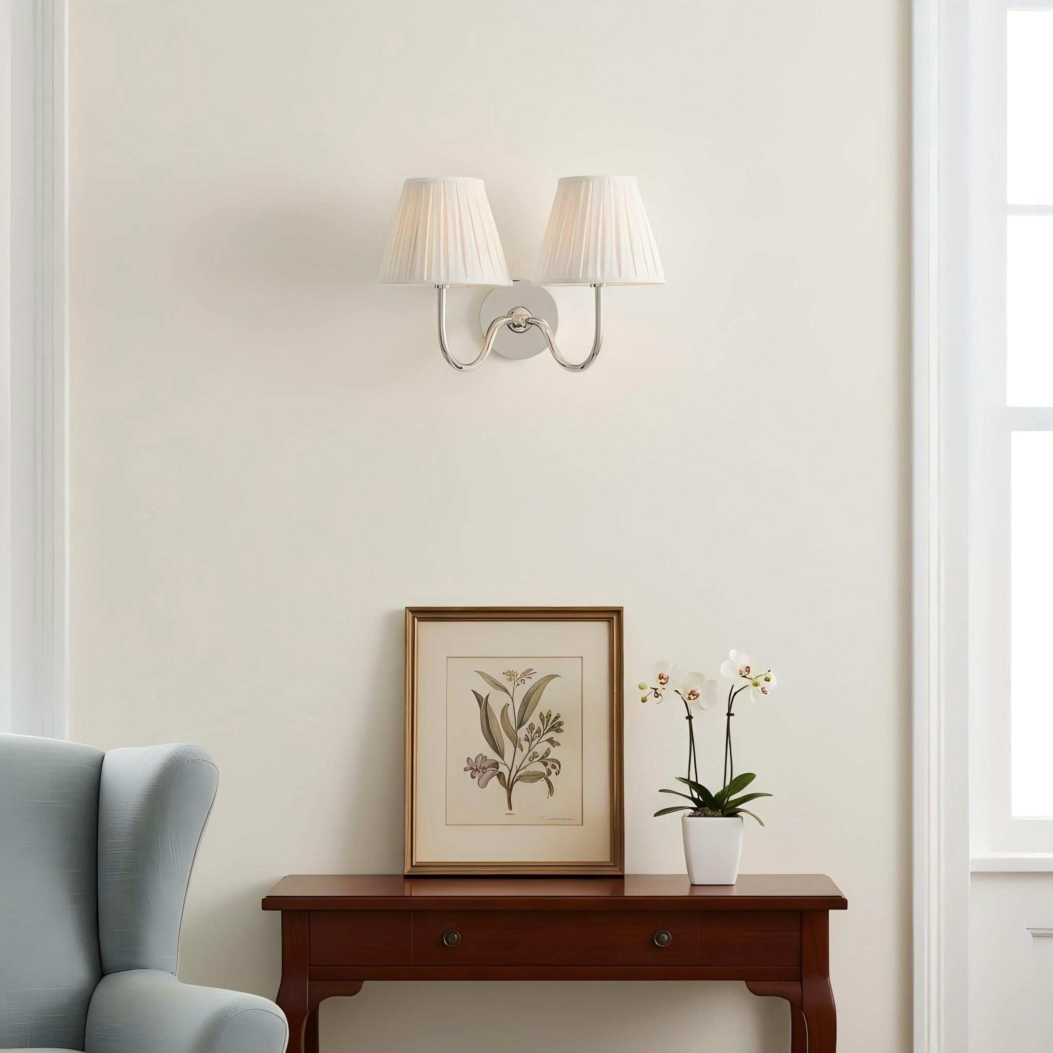 Luvora Pleated Linen Wall Lamp – Vintage Brass Wall Light for Living Rooms