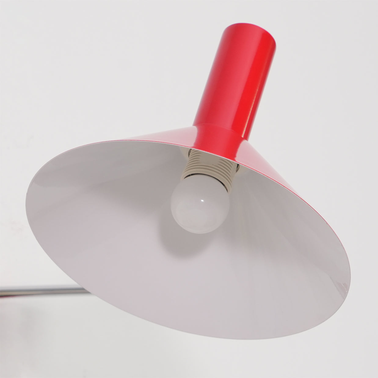 Stylish Anvia Plug In Wall Sconce