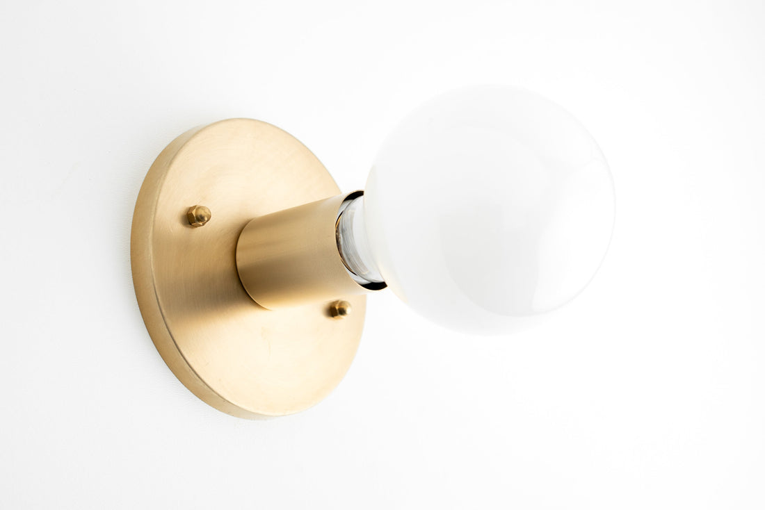 Glorica Glass Minimalist Wall Sconce - Versatile Modern Light For Any Room