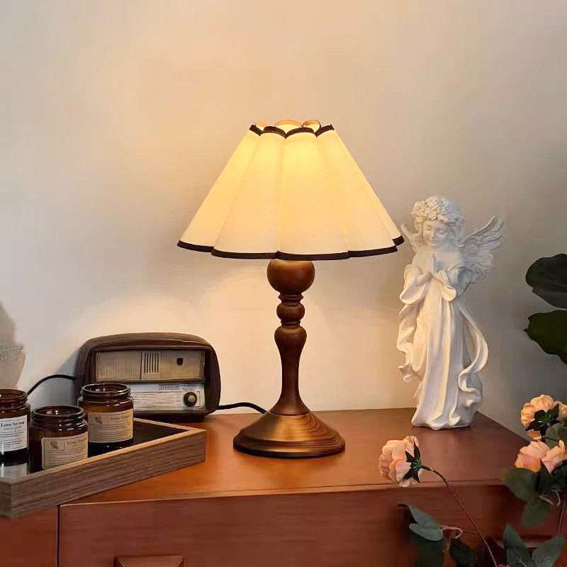 Nostalgia Walnut Pleated Fabric Table Lamp With Luxurious Caressing Elegant For Sofa Side