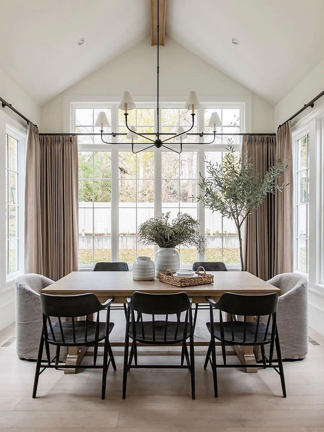 Piaf Grande Modern Industrial Metal Chandelier