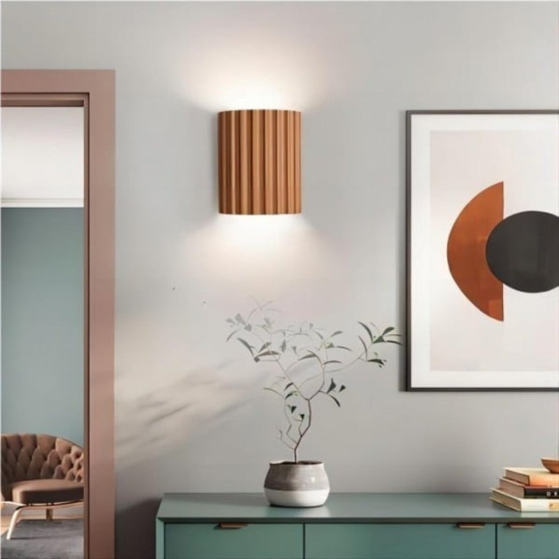 Fluted Ribbed Resin Wall Light – Minimalist Style for Hallway Decor