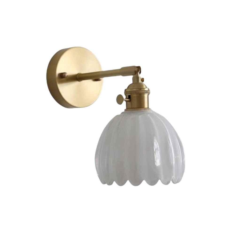 Tulip Wall Sconce – Vintage Glass Flower Light for Elegant Bedrooms