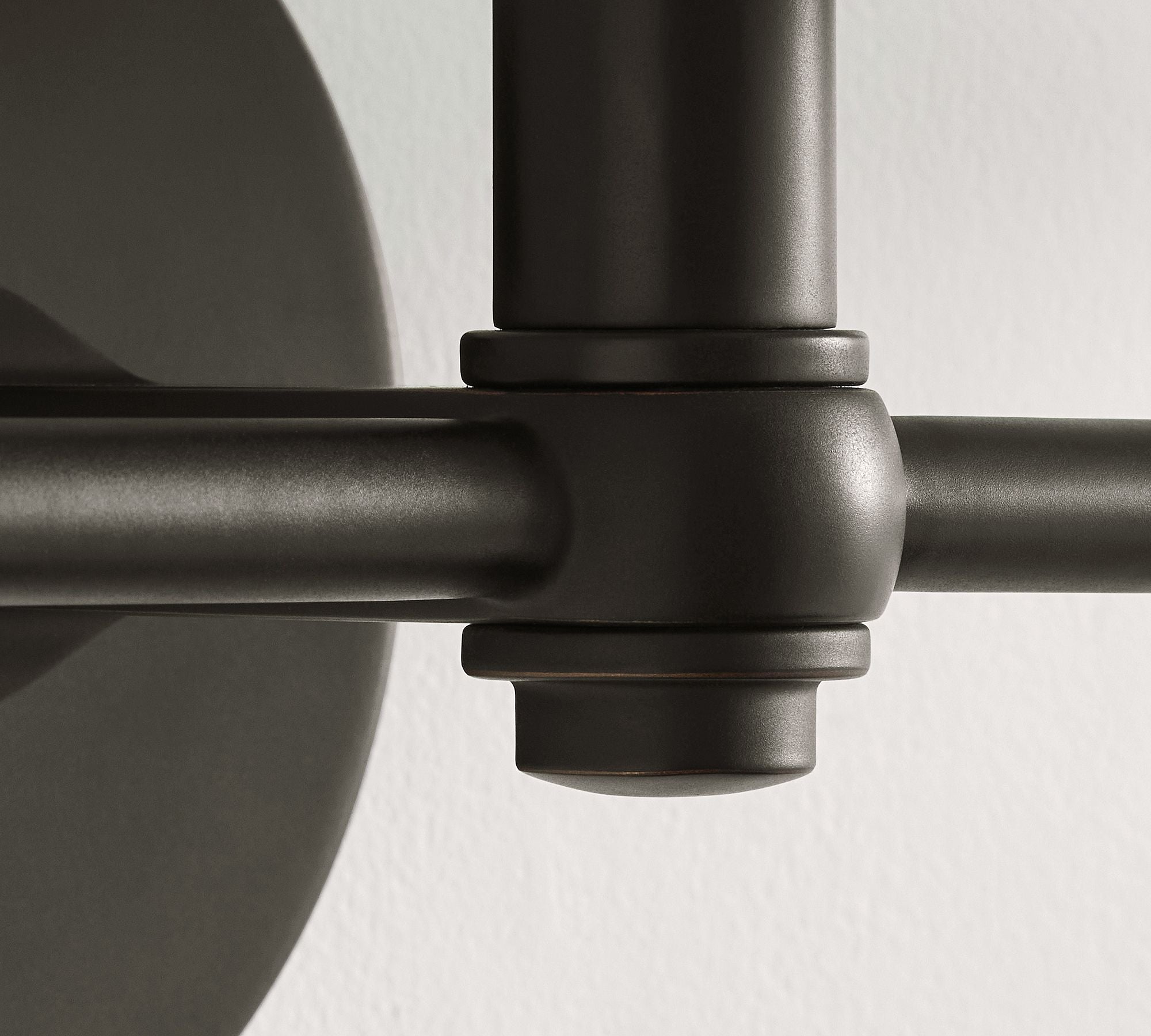 Everett Metal Sconce