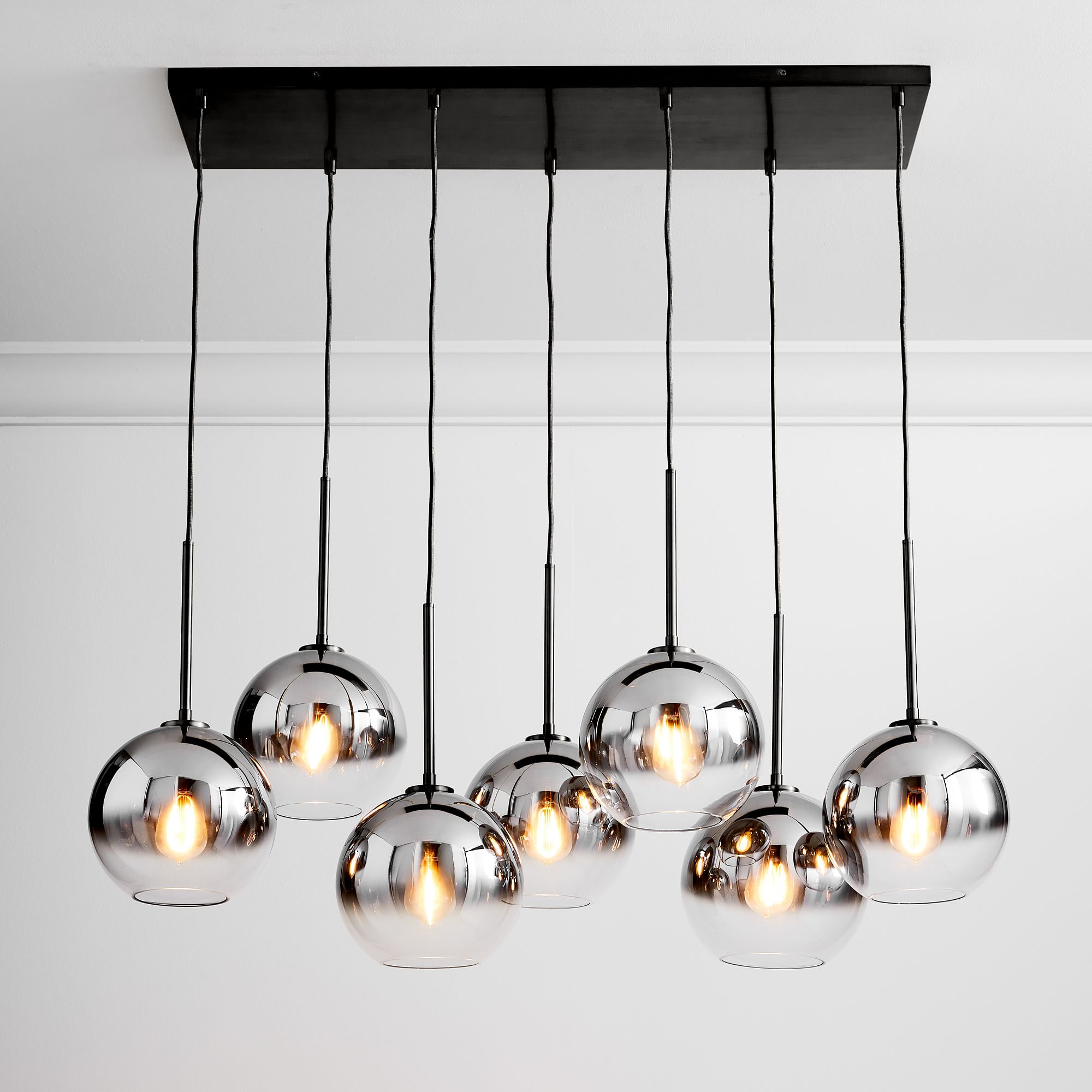 Selvion Elegant 7-Light Globe Chandelier – Glass Pendant Light