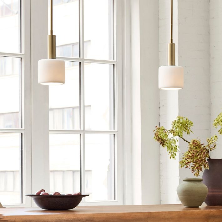 Suspension Cerova moderne en porcelaine ivoire – Design organique et doux pour îlot de cuisine