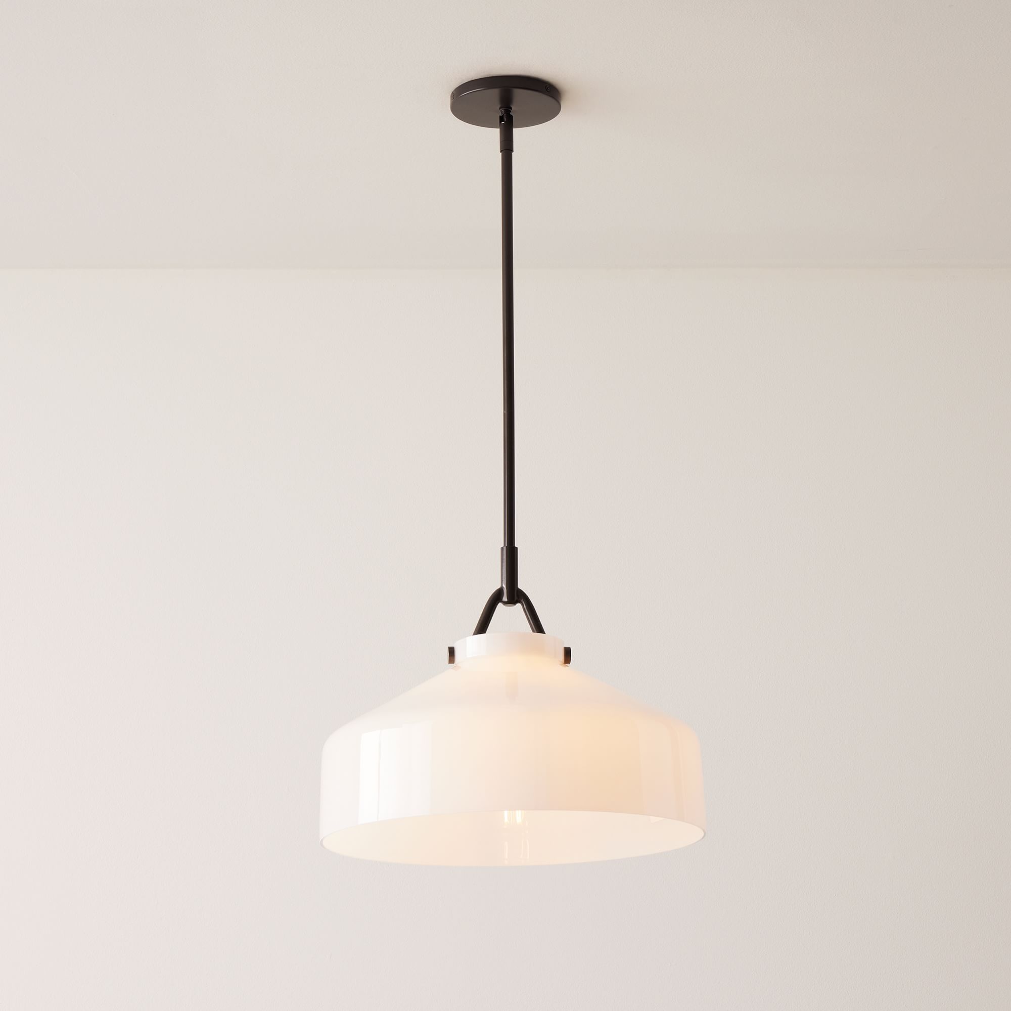 Hanton Modern Metal Pendant Light - Hanging Lamp for Kitchen