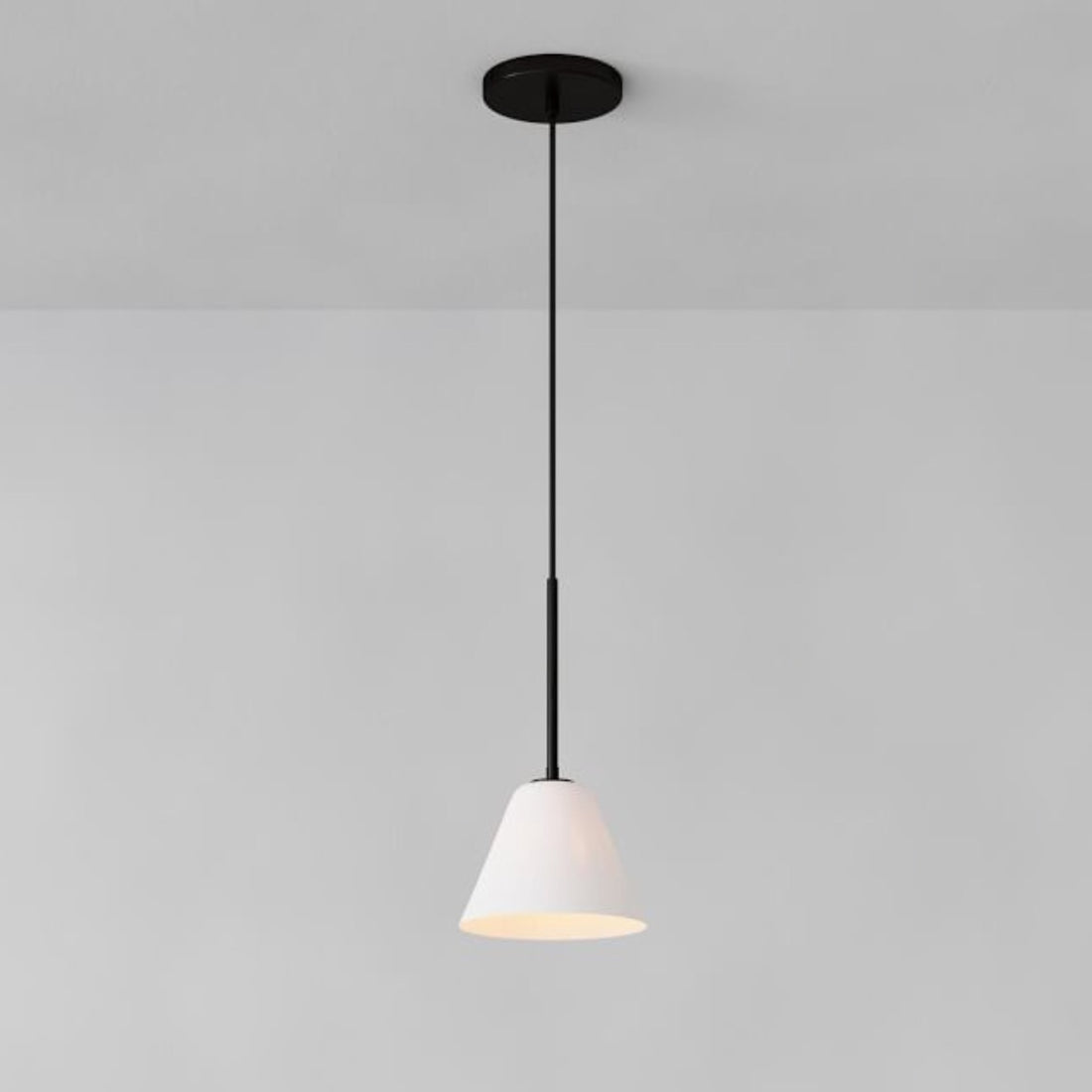 Suspension conique en verre Conica – Luminaire de style moderne pour toutes les pièces