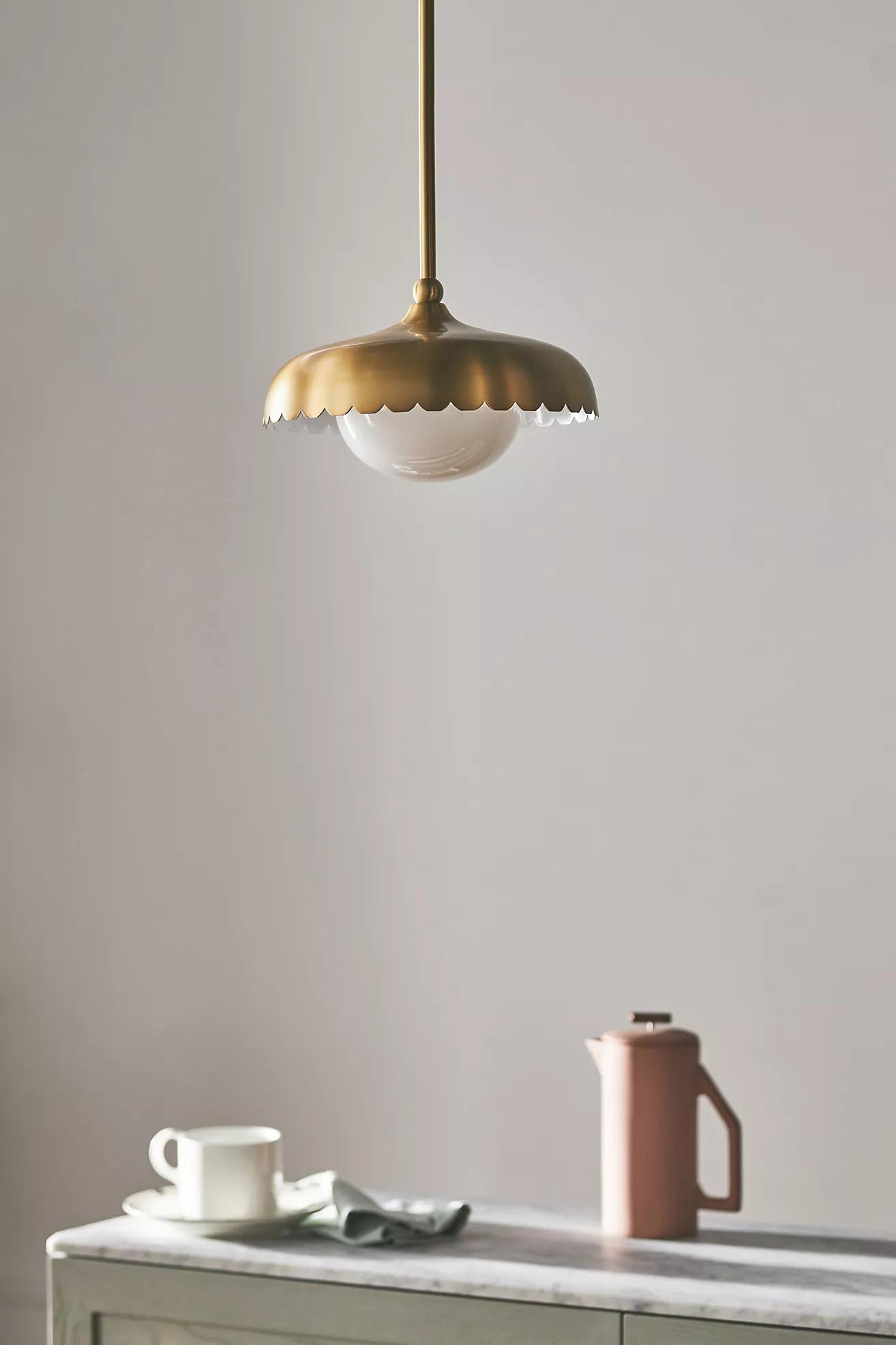 Rayla Scallop Pendant Light – Brass Finish Retro Ceiling Lamp for Dining & Kitchen