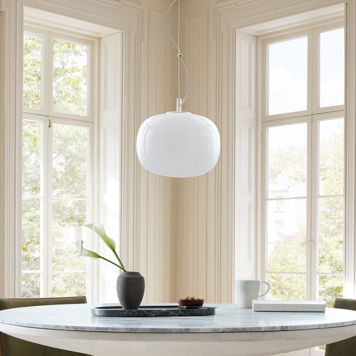 Lumivelle Minimalist Glass Pendant – Adjustable Height Dimmable Design