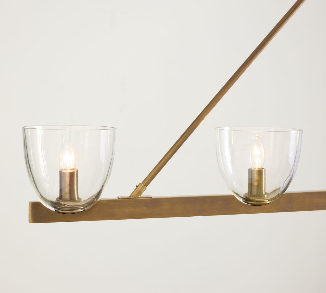 Lustre Auria en verre soufflé à la main et métal - Design contemporain en laiton