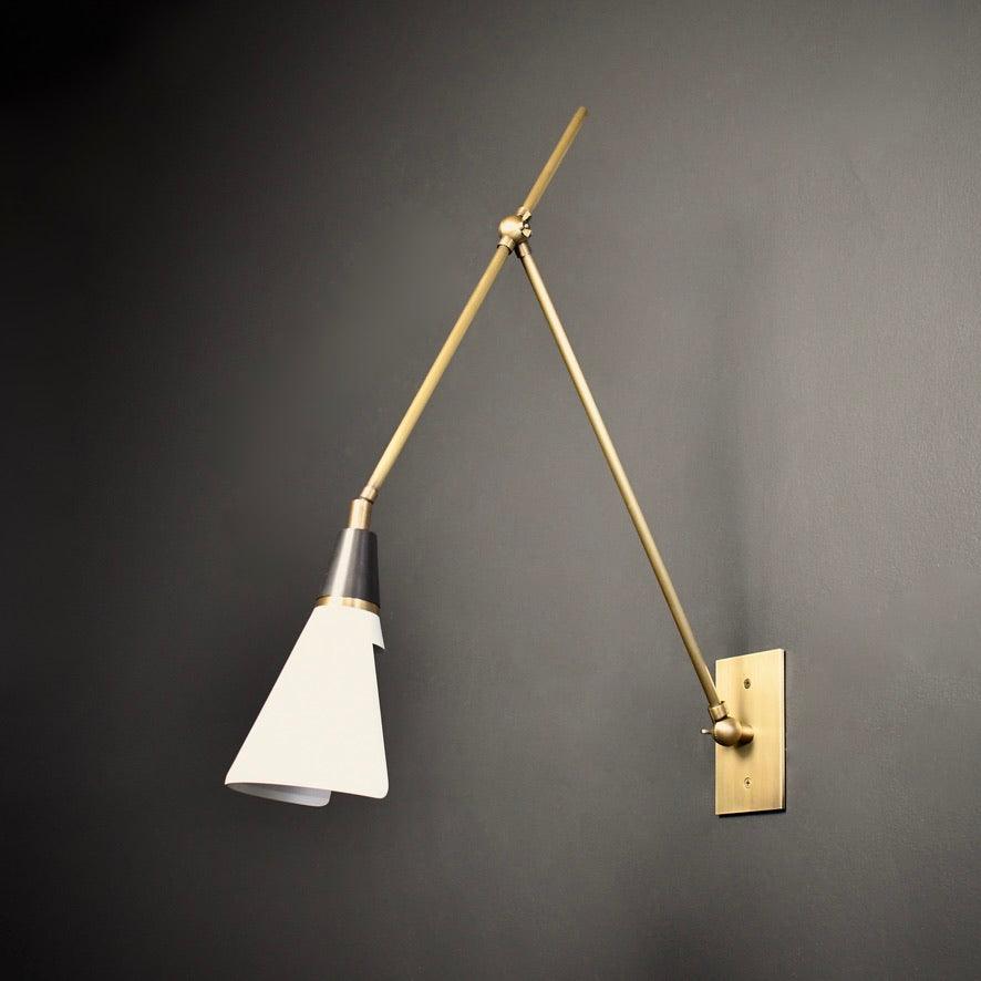Sophisticated Magari Wall Lamp Compatible with Push Switches in White Black Brass
