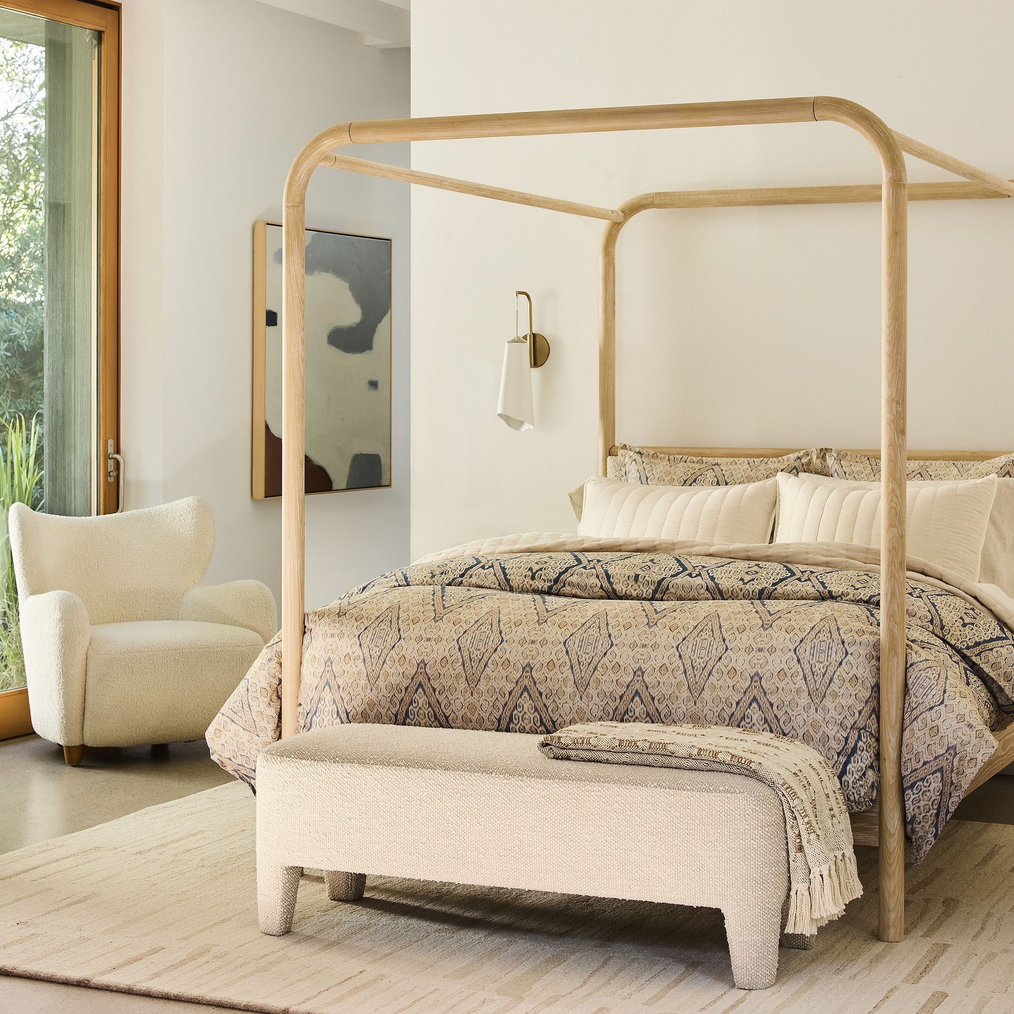 Orovia Sleek Wall Sconce – Ceramic Metal Champagne Brass