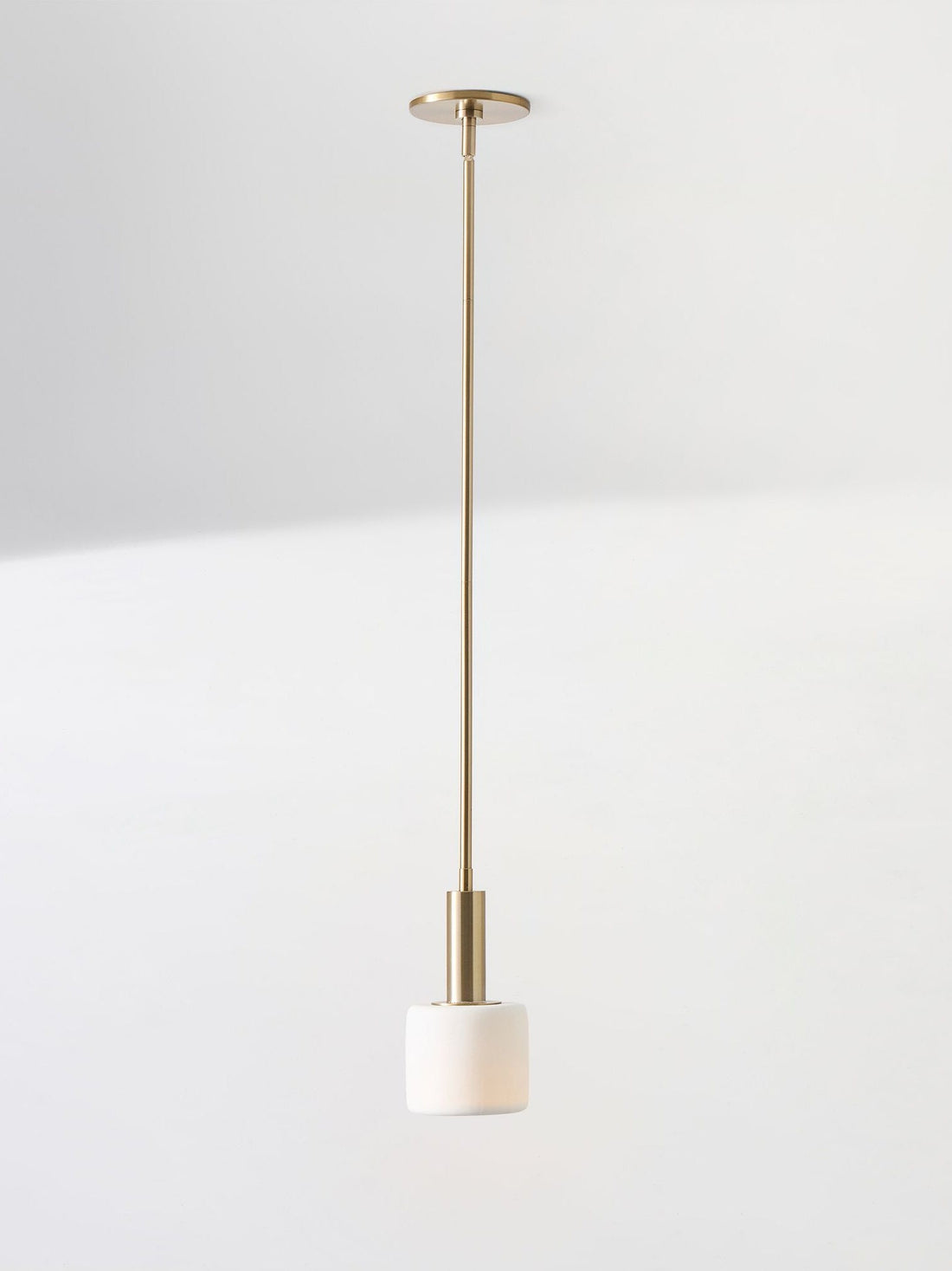 Chic Porcelain Pendant Light in Modern Style