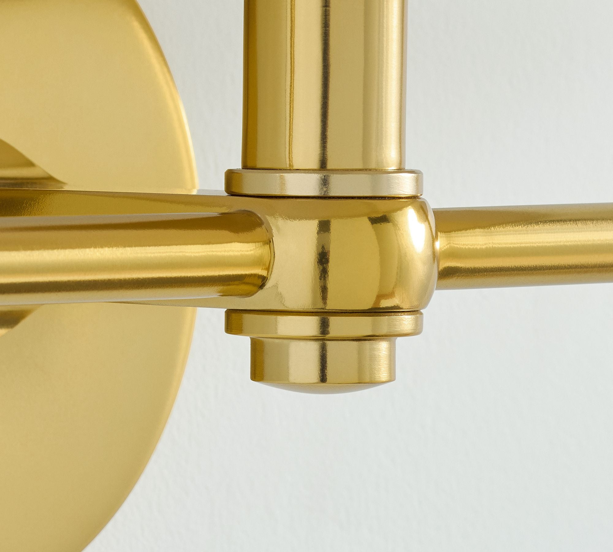 Everett Metal Sconce