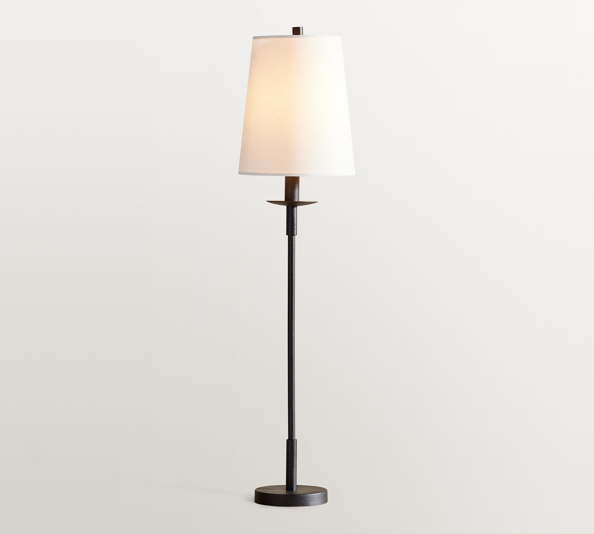 Lampe de table moderne en fer Rowan - Lampe de chevet de style industriel et rustique en lin