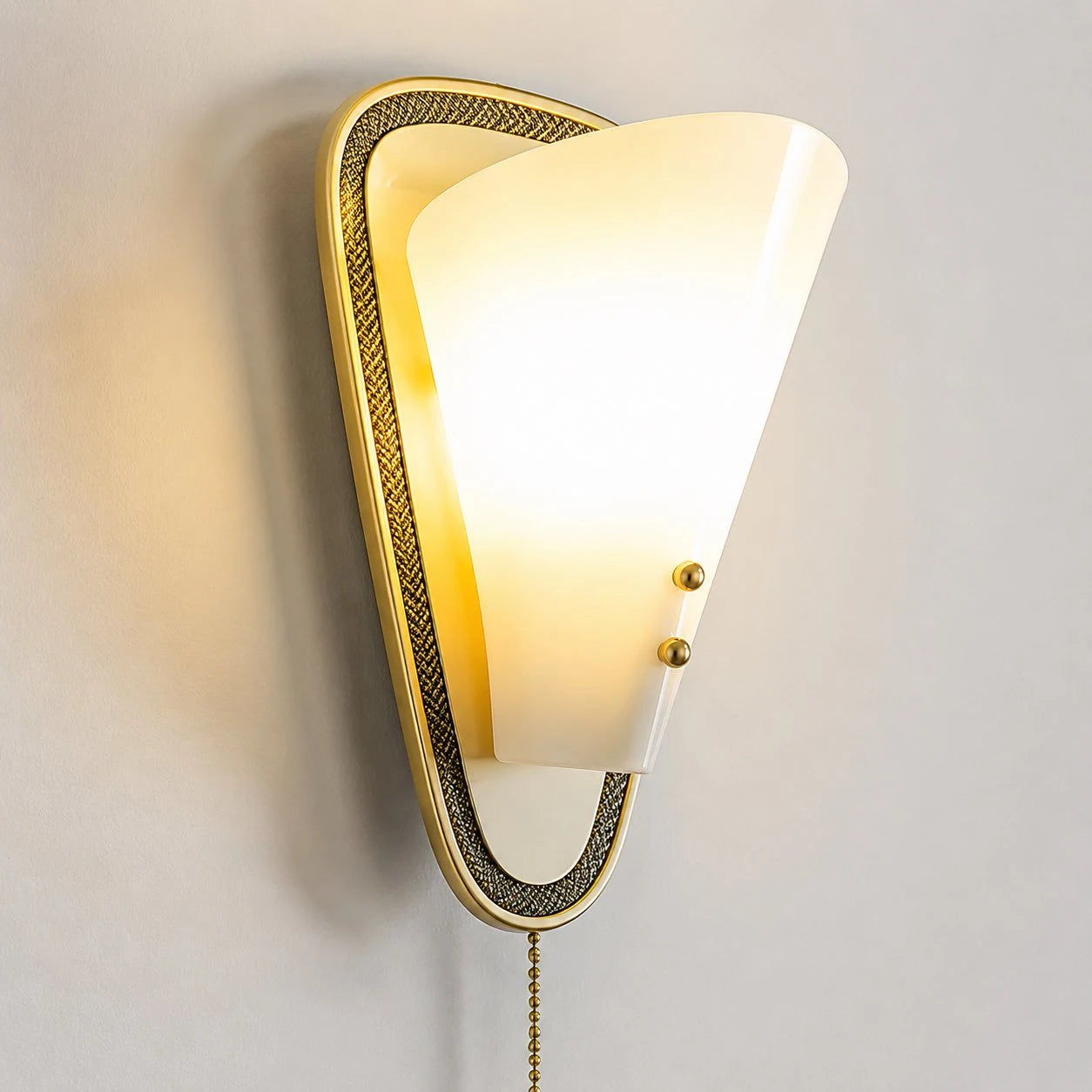 Vintage French pull-chain wall sconce