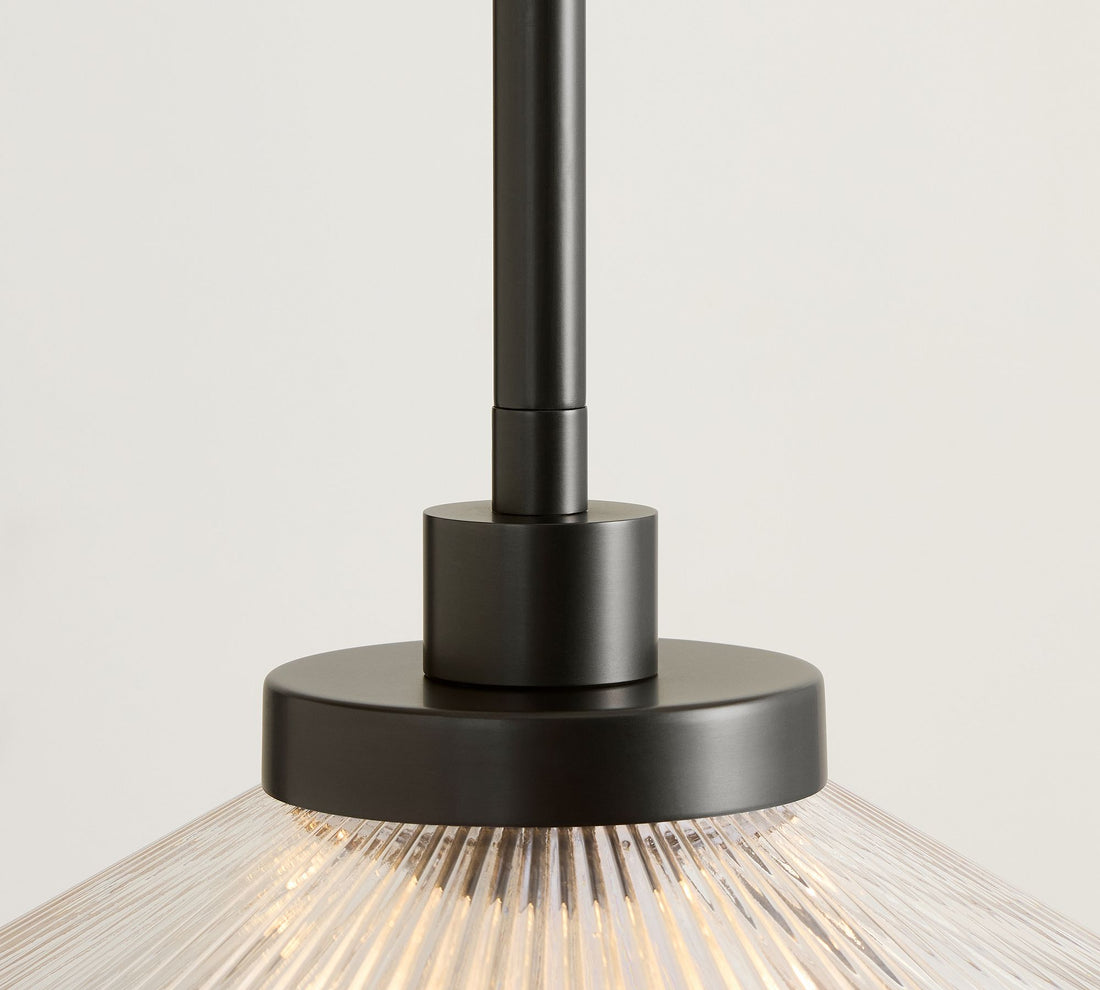 Suspension Bravira en verre strié – Lampe élégante pour îlot de cuisine