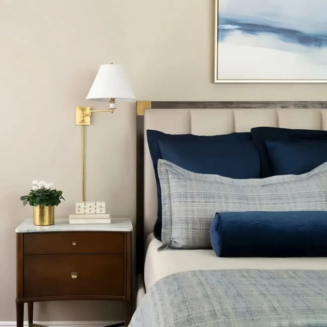 Adjustable Joint Swing Arm Light - Modern Industrial Decor