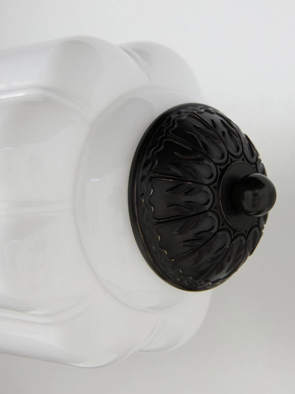 Applique murale lanterne en verre vintage américaine avec détails en métal noir