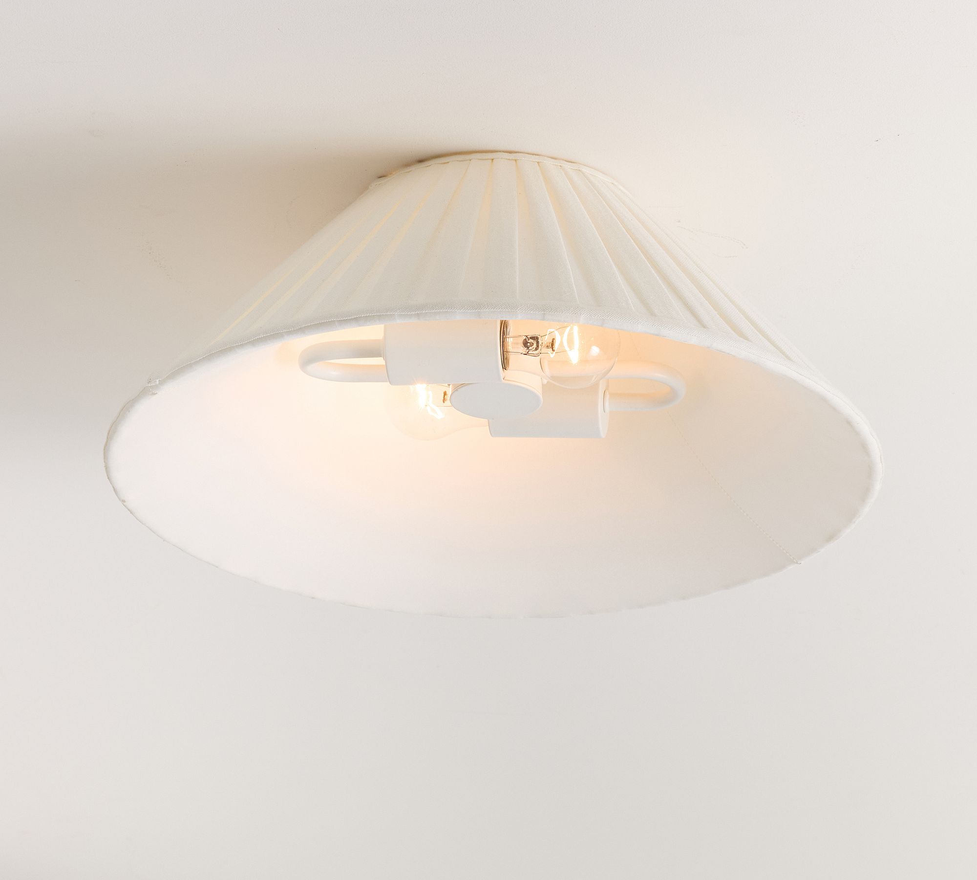 Luvora Fabric Pleated Ceiling Light - Modern Flush Mount for Bedroom