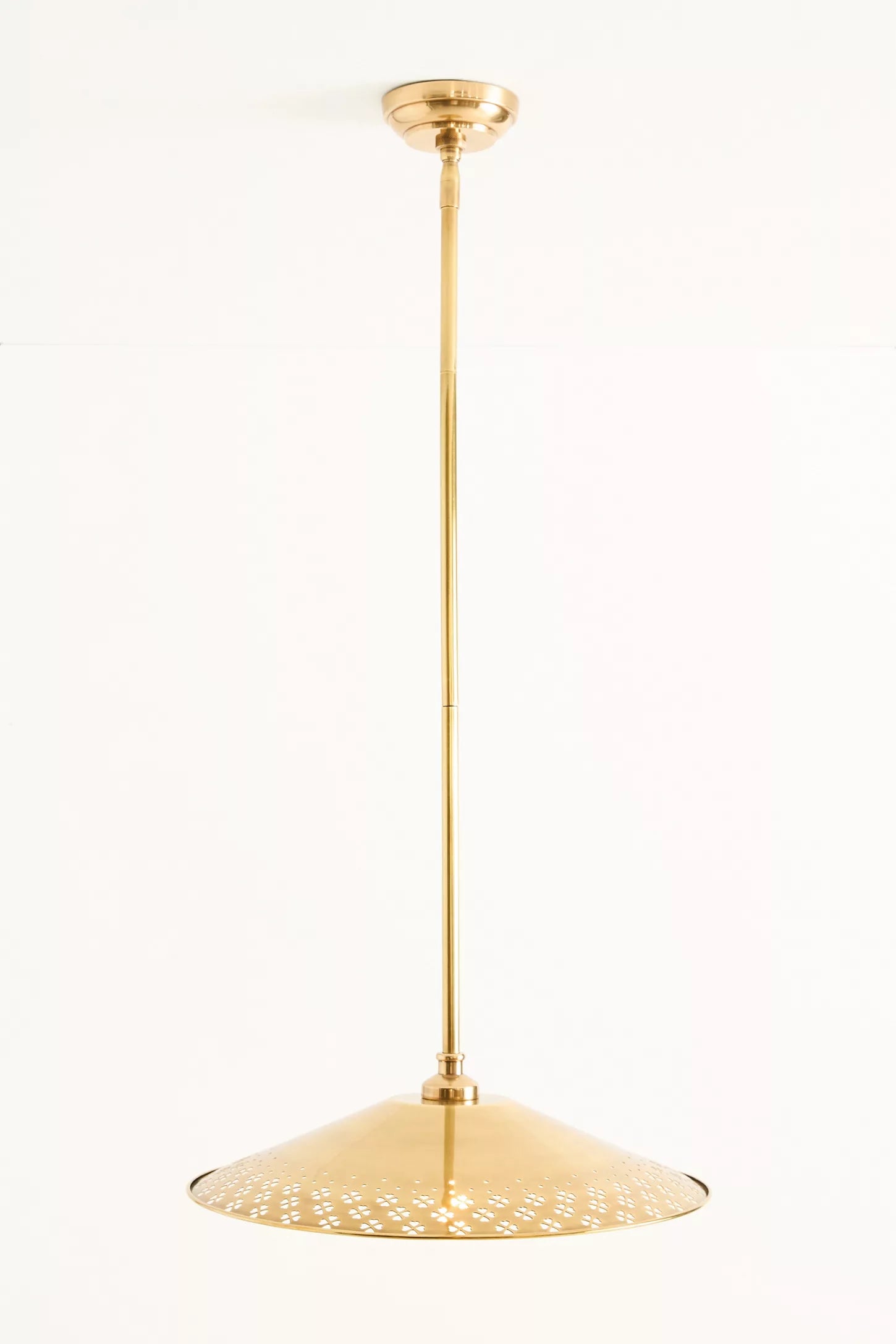 Auriglow Enameled Brass Pendant With Clover Cutout Shade