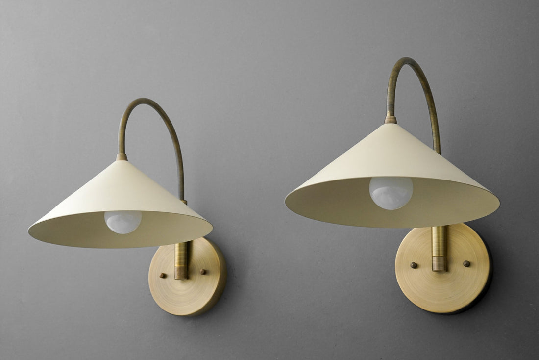 Curva Metal Vintage Wall Sconce  - Elegant Cone Shade for Bedrooms