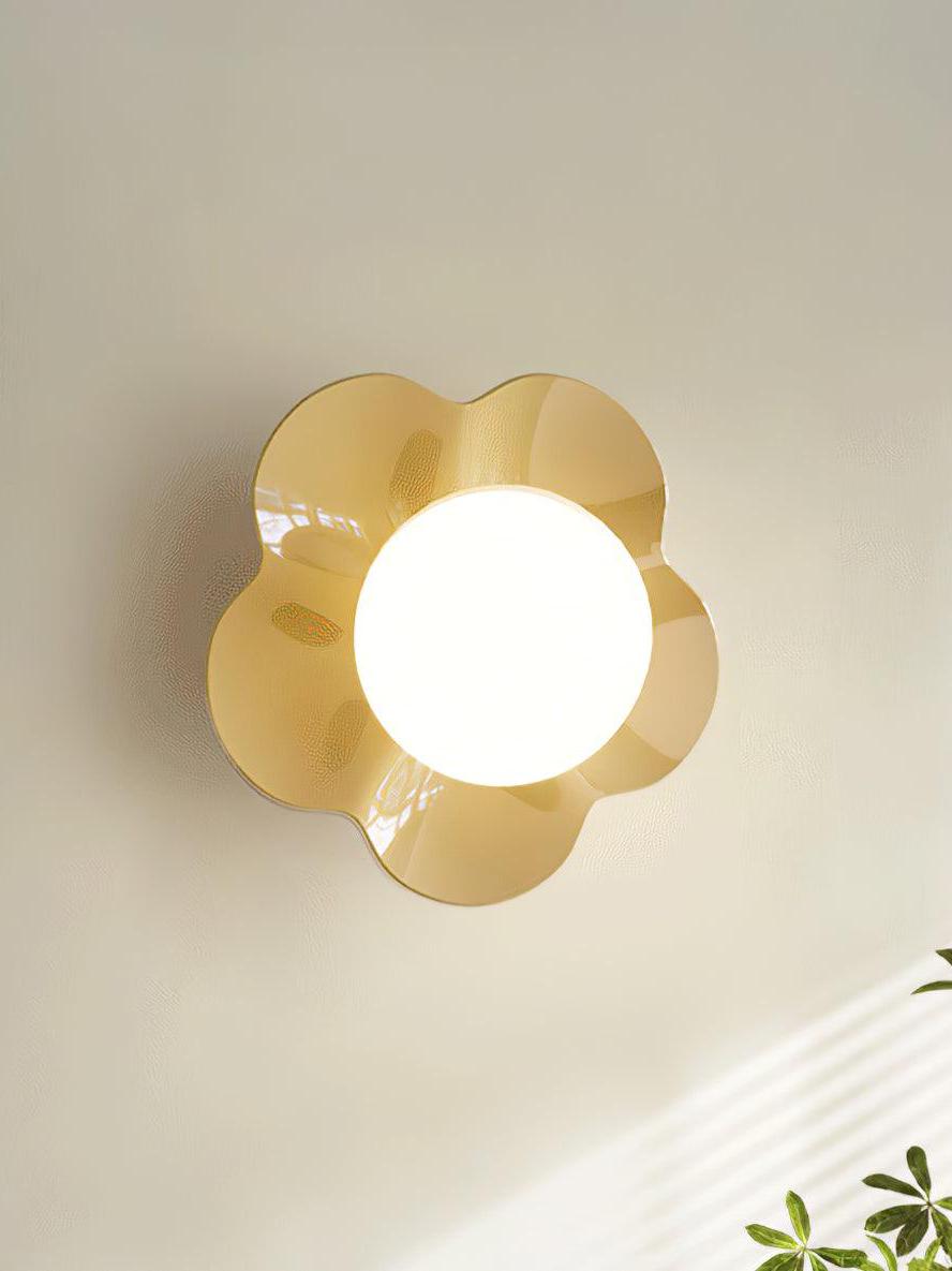 La fleur Wall Lamp