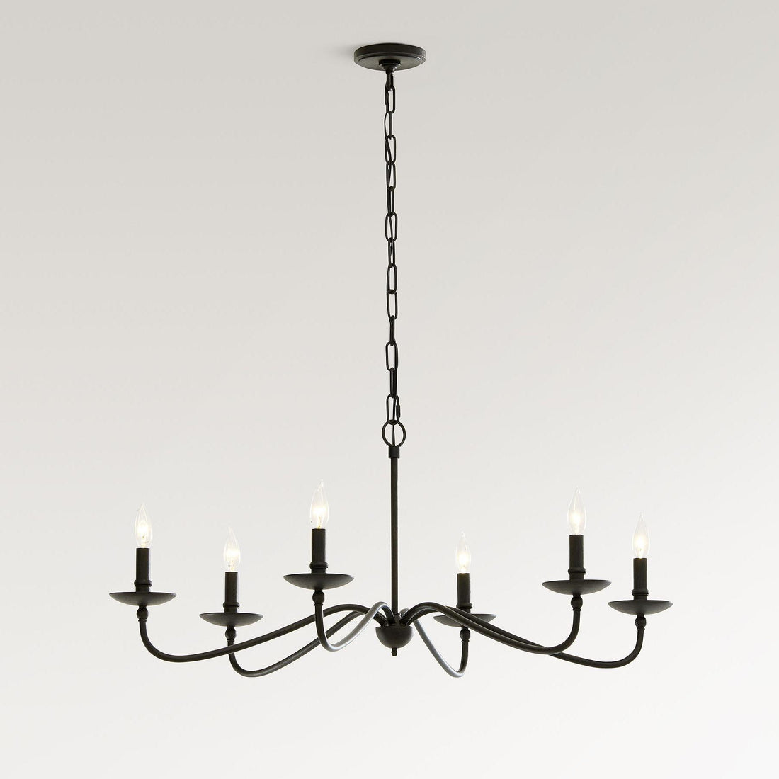 Lustre Rowan en fer intemporel au design bougie – Éclairage d'intérieur industriel pour chambre