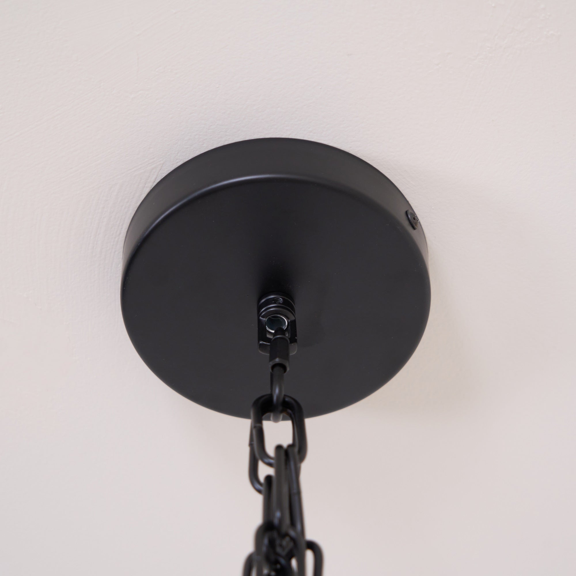 Handcrafted Glass Channel-Set Diffusers Linear Chandelier Sleek Design