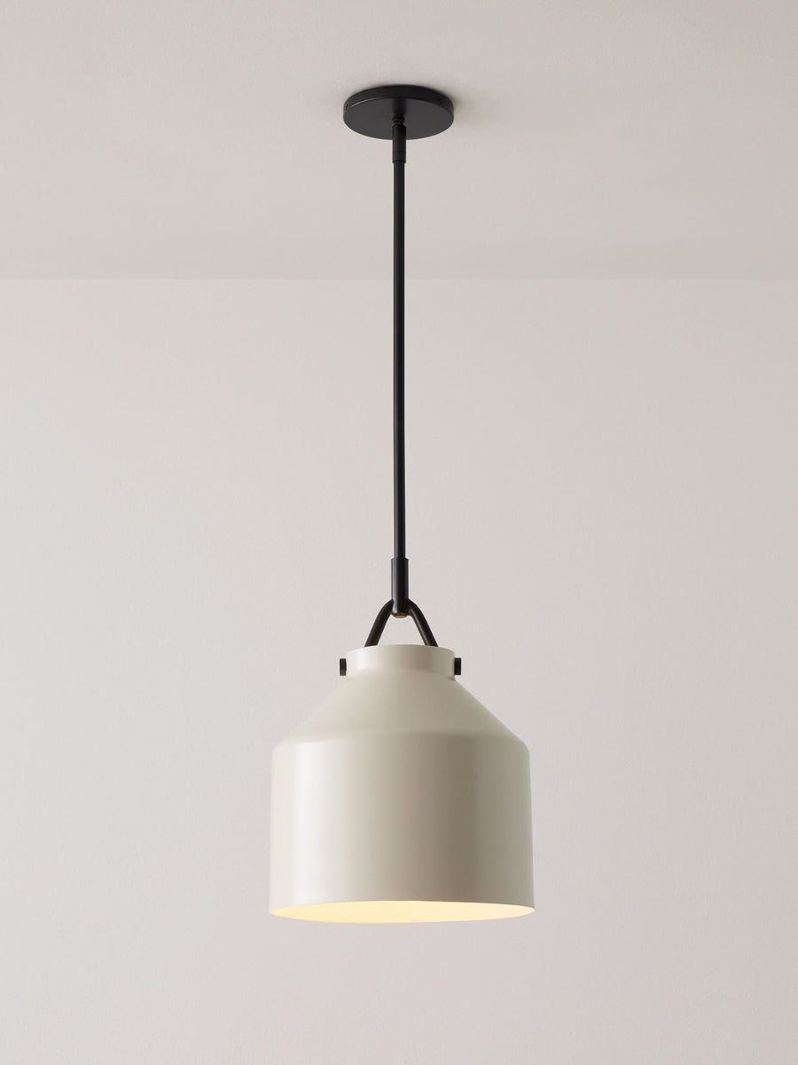 Suspension minimaliste en métal Morandi : un charme doux et subtil