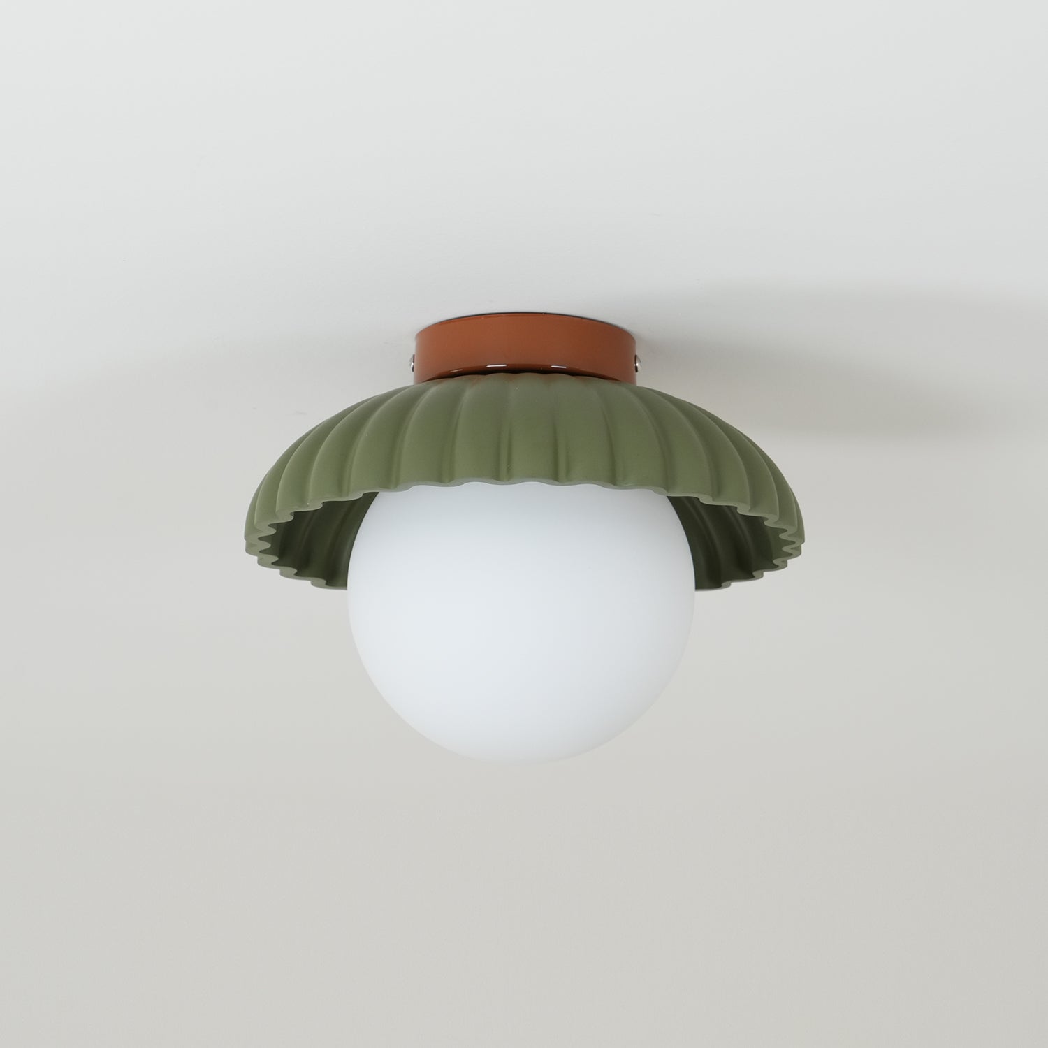 Classy Alien Cream Style Ceiling Light with Classic Round Shape