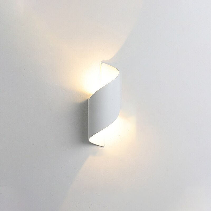 White Aluminum Modern Curl Twisted Wall Light Energy Efficient