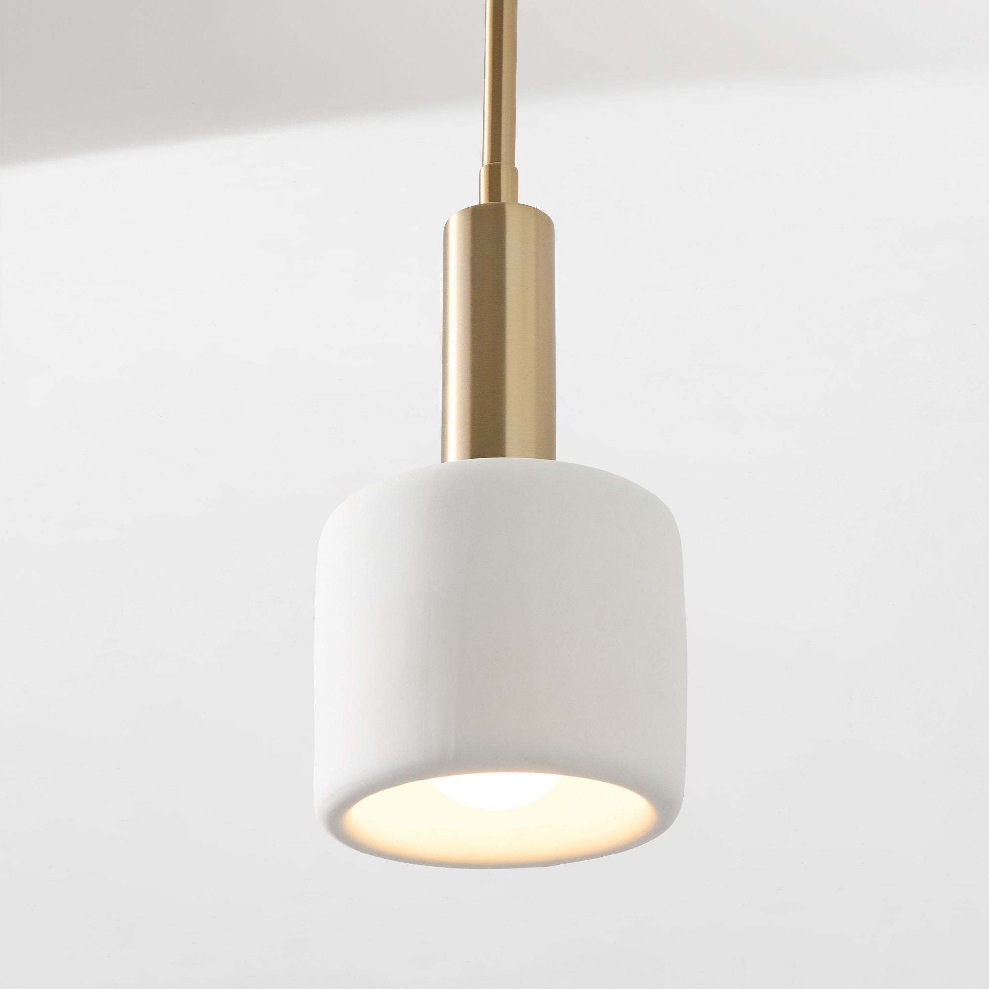 Chic Porcelain Pendant Light in Modern Style