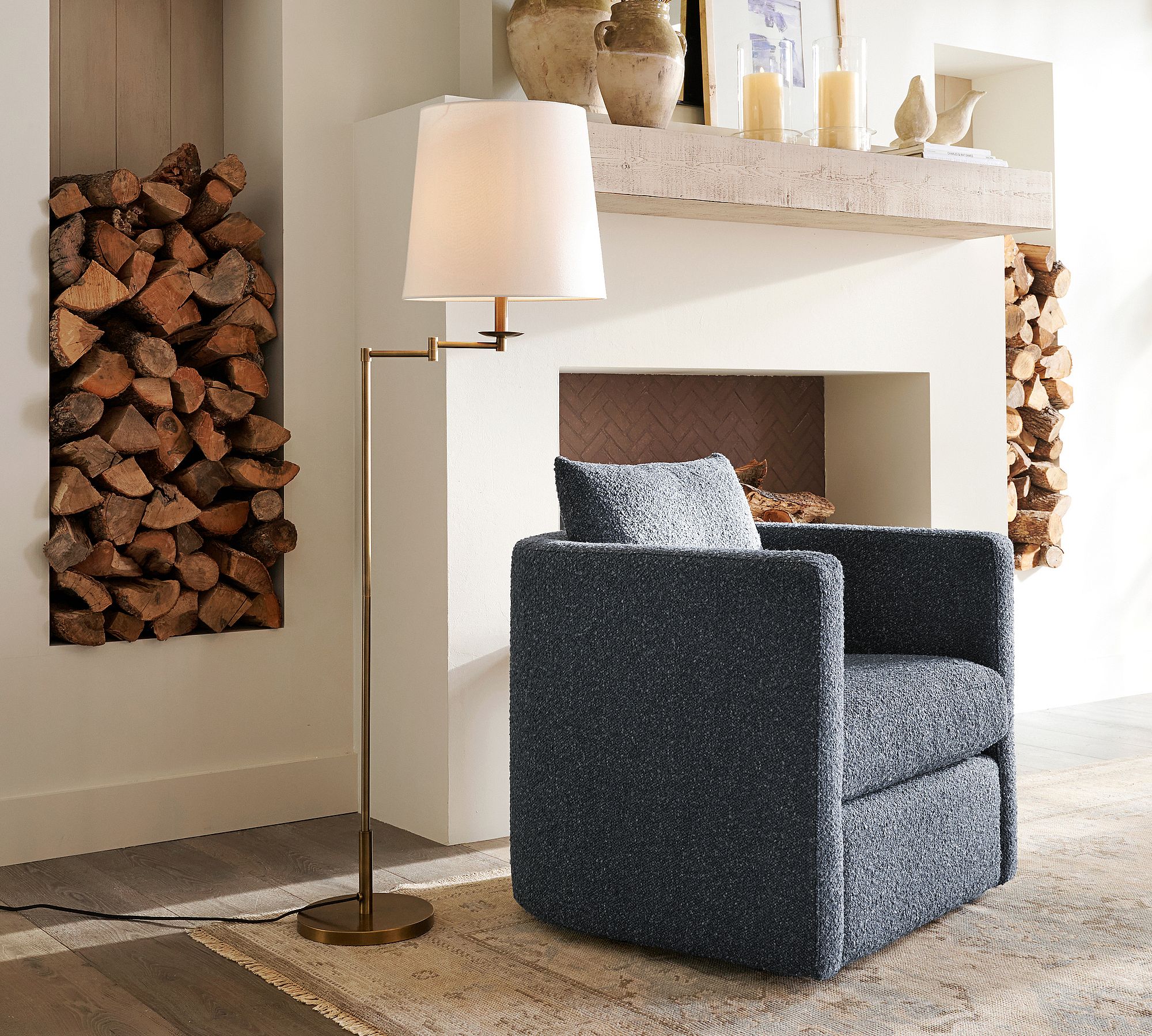 Rowan Articulating Floor Lamp - Adjustable Iron Design for Task Lighting