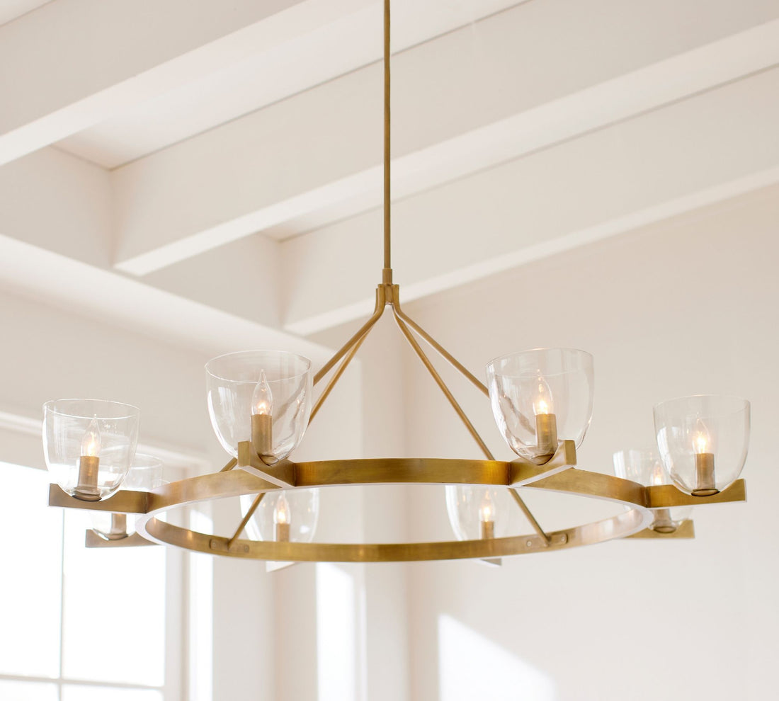 Lustre Auria en verre soufflé à la main et métal - Design contemporain en laiton